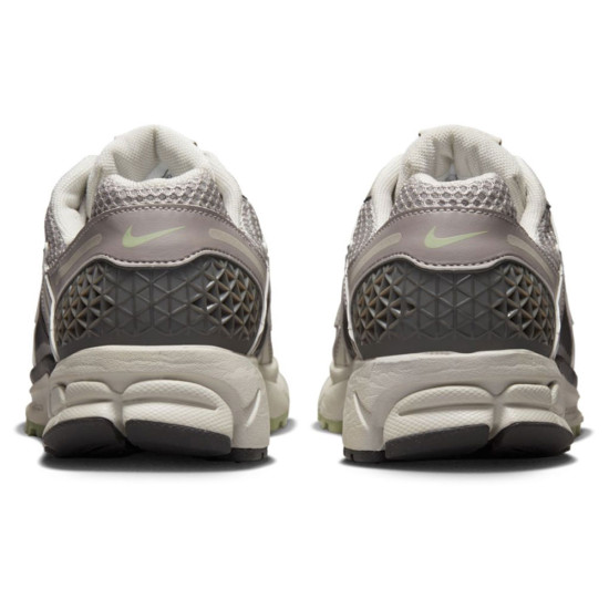 Nike Zoom Vomero 5 W